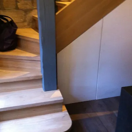 Appartement Au-dessus Du... *